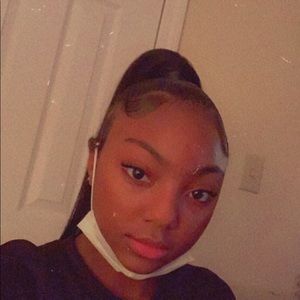 Meet your Posher, Gianna